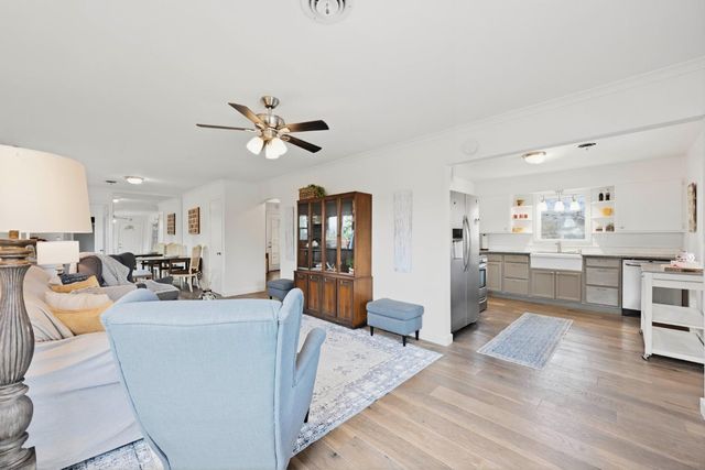 714 Elefa St, Roseville, CA 95678