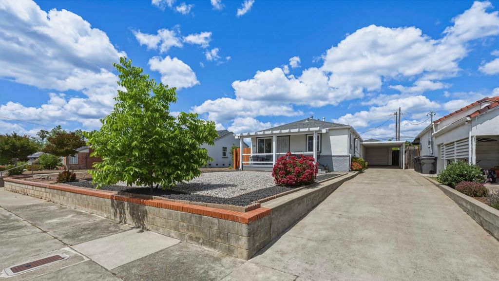 714 Elefa St, Roseville, CA 95678