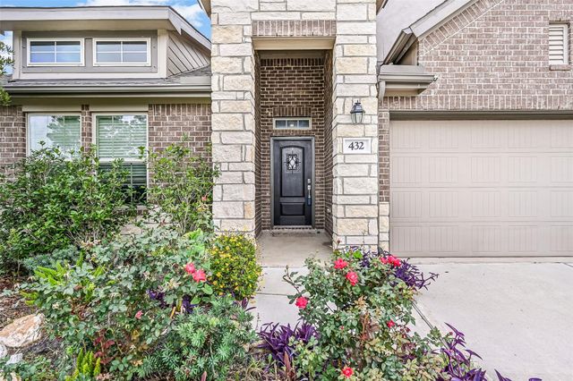 432 Pecan Landing Lane, La Marque, TX 77568