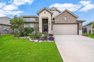 432 Pecan Landing Lane, La Marque, TX 77568
