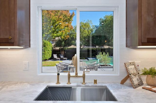 9042 Cedar Ridge Dr, Granite Bay, CA 95746