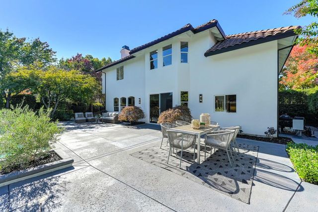 9042 Cedar Ridge Dr, Granite Bay, CA 95746