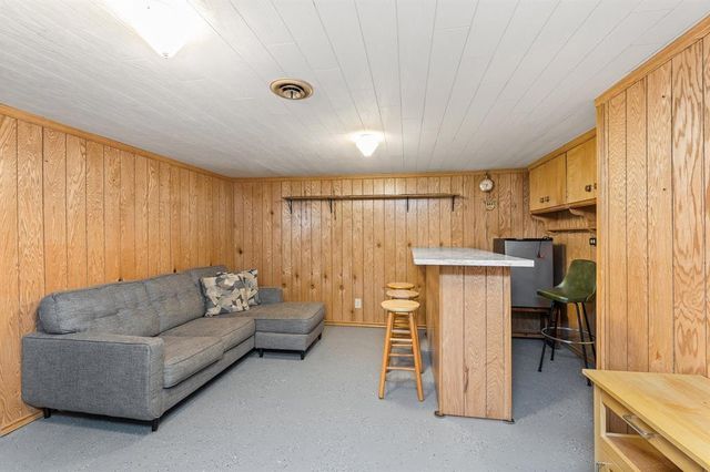 804 Golf Road, Black River Falls, WI 54615