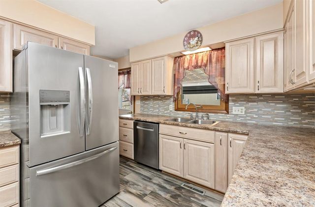 804 Golf Road, Black River Falls, WI 54615