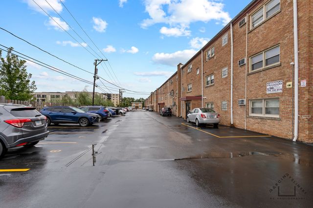 3033 Paris Avenue 303, River Grove, IL 60171