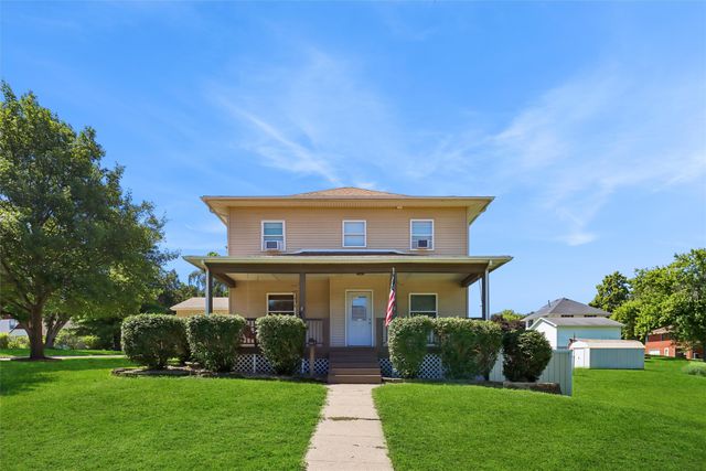 312 NE Dodge Street, Greenfield, IA 50849