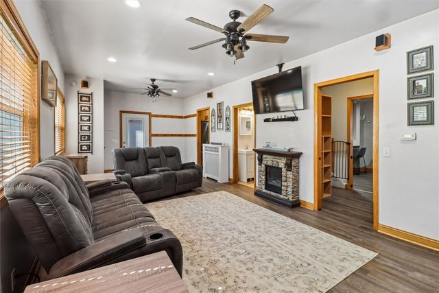 312 NE Dodge Street, Greenfield, IA 50849