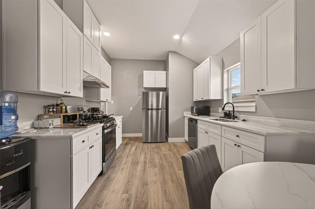 4309 Beggs Street, Houston, TX 77009