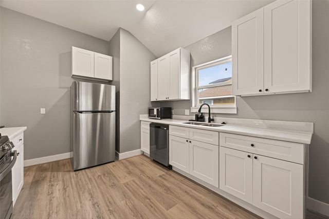 4309 Beggs Street, Houston, TX 77009