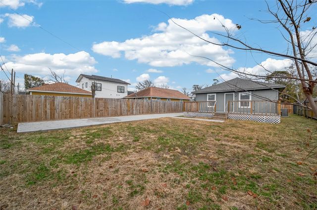 4309 Beggs Street, Houston, TX 77009