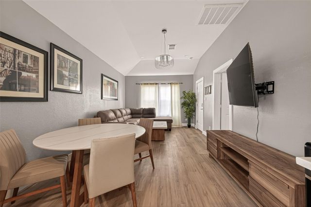 4309 Beggs Street, Houston, TX 77009