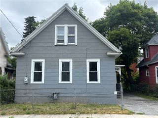38 Cedar Street, Rochester, NY 14611