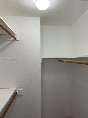 8701 SW 141st St C5, Palmetto Bay, FL 33176