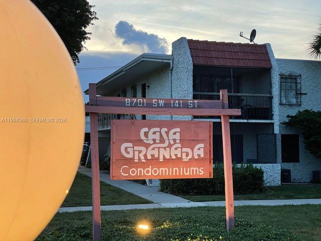 8701 SW 141st St C5, Palmetto Bay, FL 33176