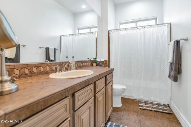 27562 N 83RD Glen, Peoria, AZ 85383