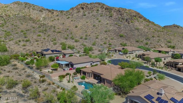 27562 N 83RD Glen, Peoria, AZ 85383