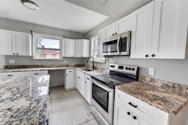 1900 16TH STREET S, St Petersburg, FL 33705