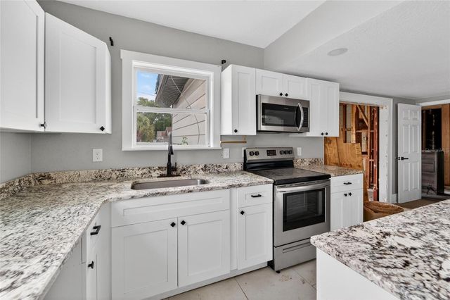 1900 16TH STREET S, St Petersburg, FL 33705