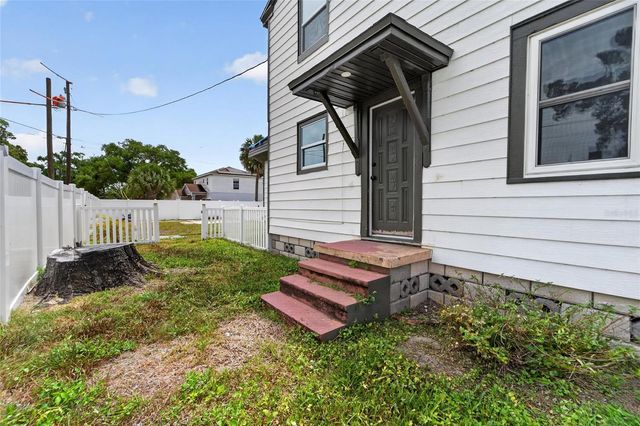 1900 16TH STREET S, St Petersburg, FL 33705