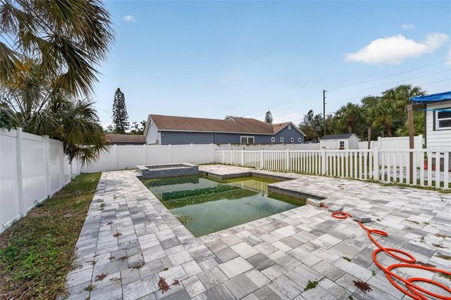 1900 16TH STREET S, St Petersburg, FL 33705