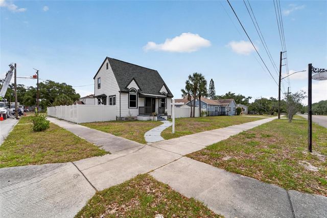 1900 16TH STREET S, St Petersburg, FL 33705