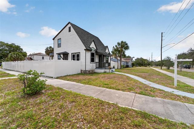 1900 16TH STREET S, St Petersburg, FL 33705