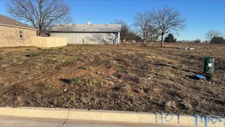 1101 Caspian Lane, Leonard, TX 75452