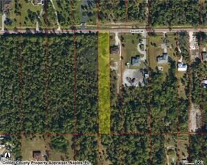 8th AVE NE, Naples, FL 34120