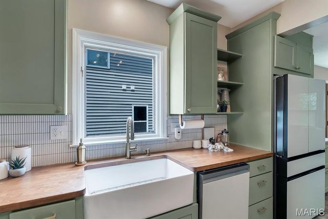 634 Yeddo Avenue, Webster Groves, MO 63119