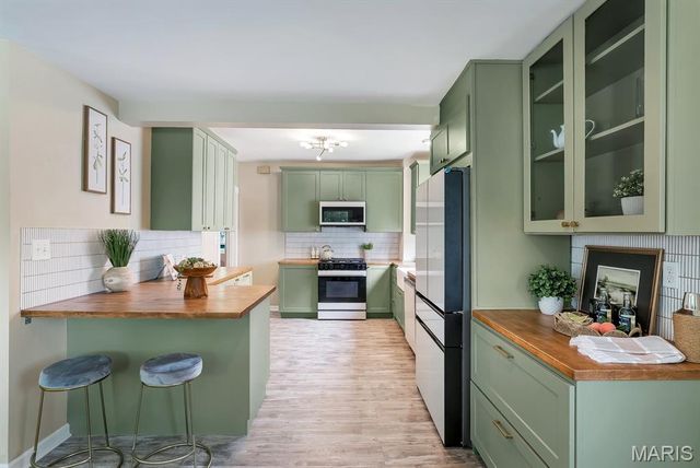 634 Yeddo Avenue, Webster Groves, MO 63119