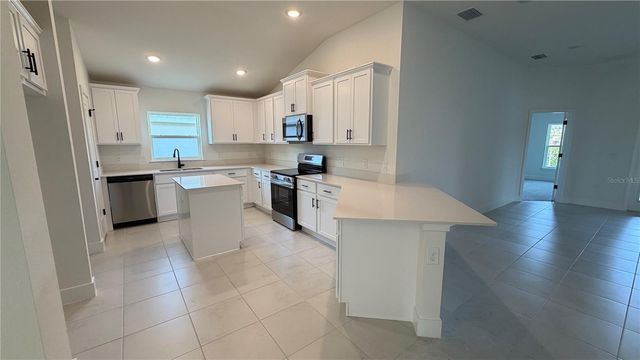 2500 AVERLAND LOOP, North Port, FL 34287