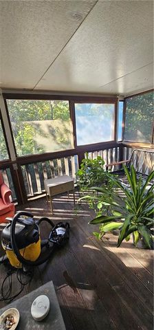 1607 Edgewood Lane, Lexington, MO 64067