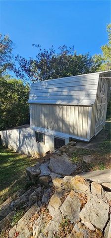 1607 Edgewood Lane, Lexington, MO 64067