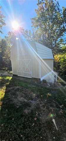 1607 Edgewood Lane, Lexington, MO 64067