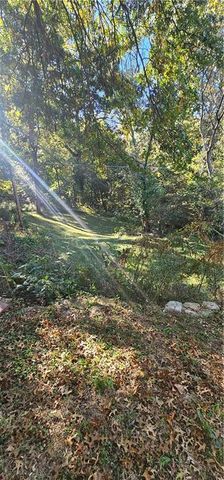 1607 Edgewood Lane, Lexington, MO 64067