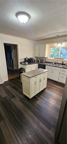 1607 Edgewood Lane, Lexington, MO 64067