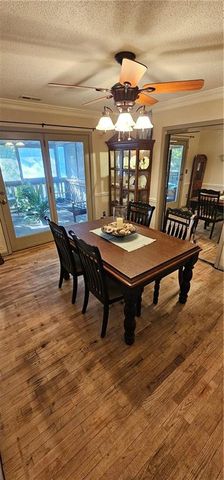 1607 Edgewood Lane, Lexington, MO 64067