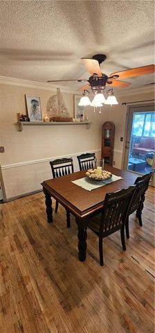 1607 Edgewood Lane, Lexington, MO 64067