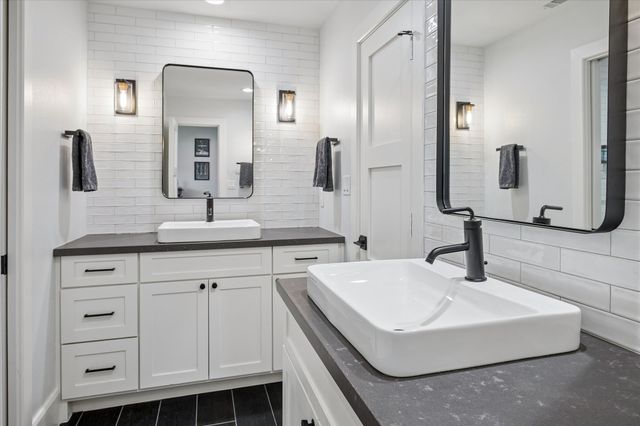 5939 Melshire Drive, Dallas, TX 75230