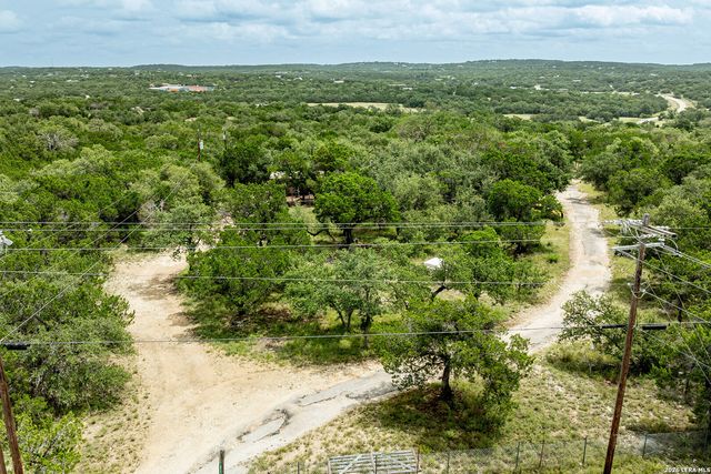 511 Vesper, Canyon Lake, TX 78133