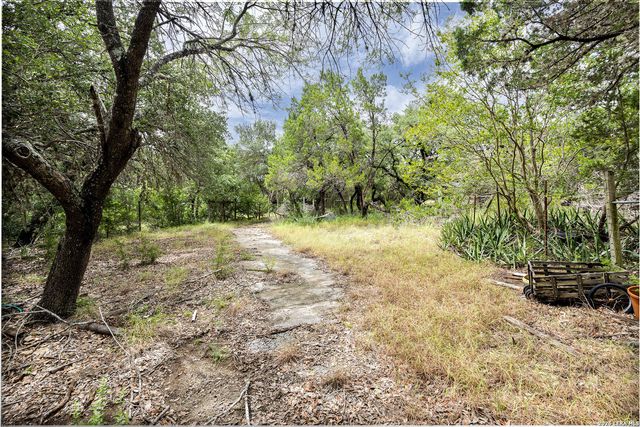 511 Vesper, Canyon Lake, TX 78133
