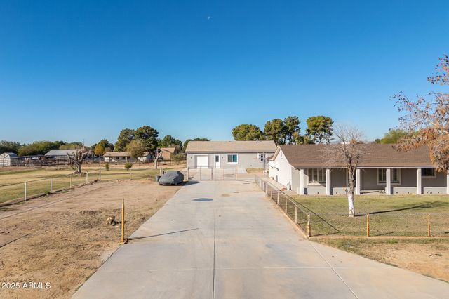 1732 S 175TH Drive, Goodyear, AZ 85338