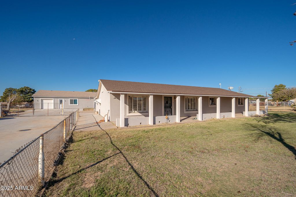 1732 S 175TH Drive, Goodyear, AZ 85338