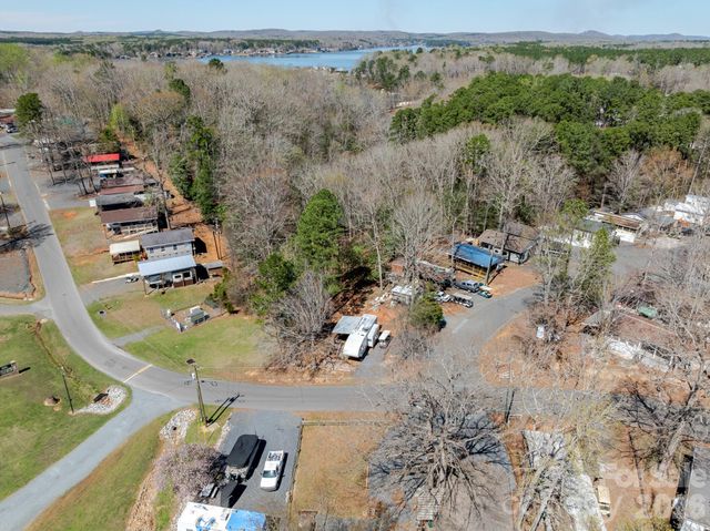 164 Larboard Trail B1, Mount Gilead, NC 27306