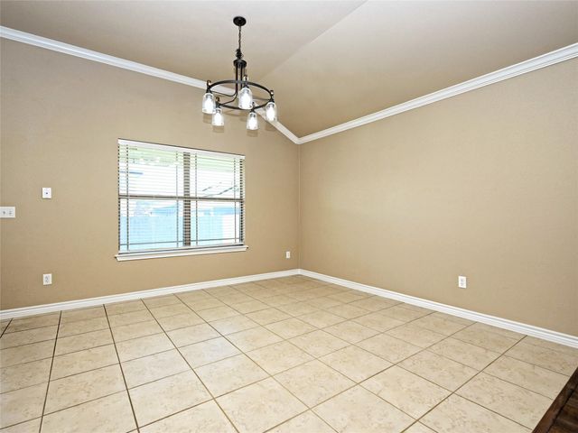 224 Geode LN, Jarrell, TX 76537