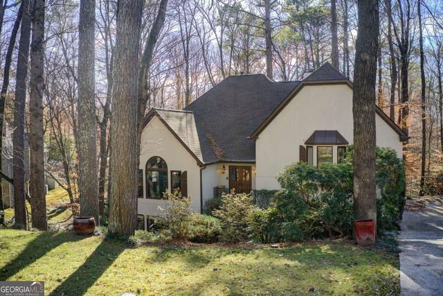 620 Allen Court NW, Atlanta, GA 30327