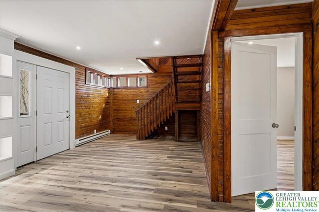 211 Geese Court, Lehman Twp, PA 18324