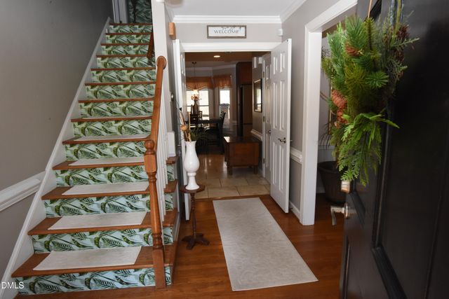 611 Flagstone Way, Durham, NC 27712