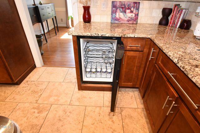 611 Flagstone Way, Durham, NC 27712