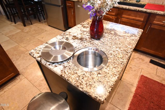 611 Flagstone Way, Durham, NC 27712